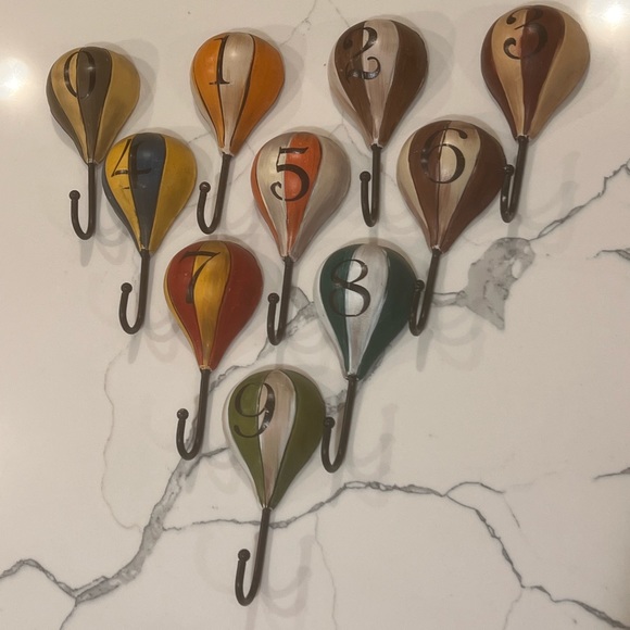 Metal Hot Air Balloon Hooks - Picture 2 of 7